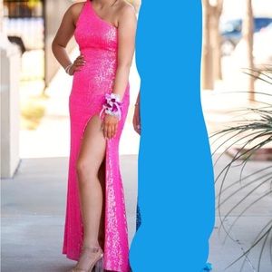Prom dress